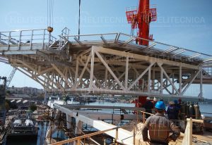 Helipuerto en el buque de cableado «Isaac Newton»